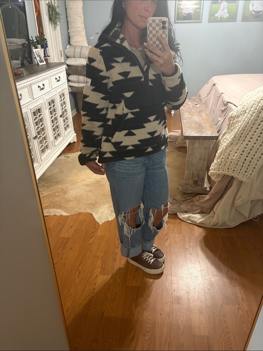 The North Face Black & Cream Geometric Sherpa Zip Pullover - Picture 4 of 5